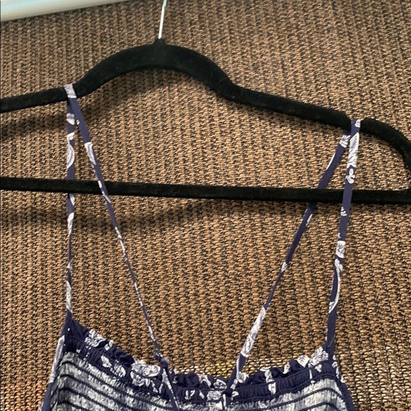 Signature Reitmans Blue and White Pleated Maxi dress - Picture 7 of 7